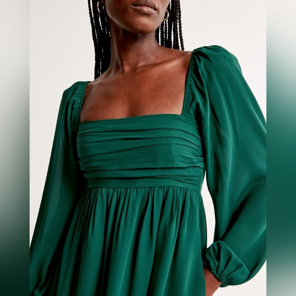 {Abercrombie & Fitch} Emerson Balloon Sleeve Mini Dress - Picture 3 of 9